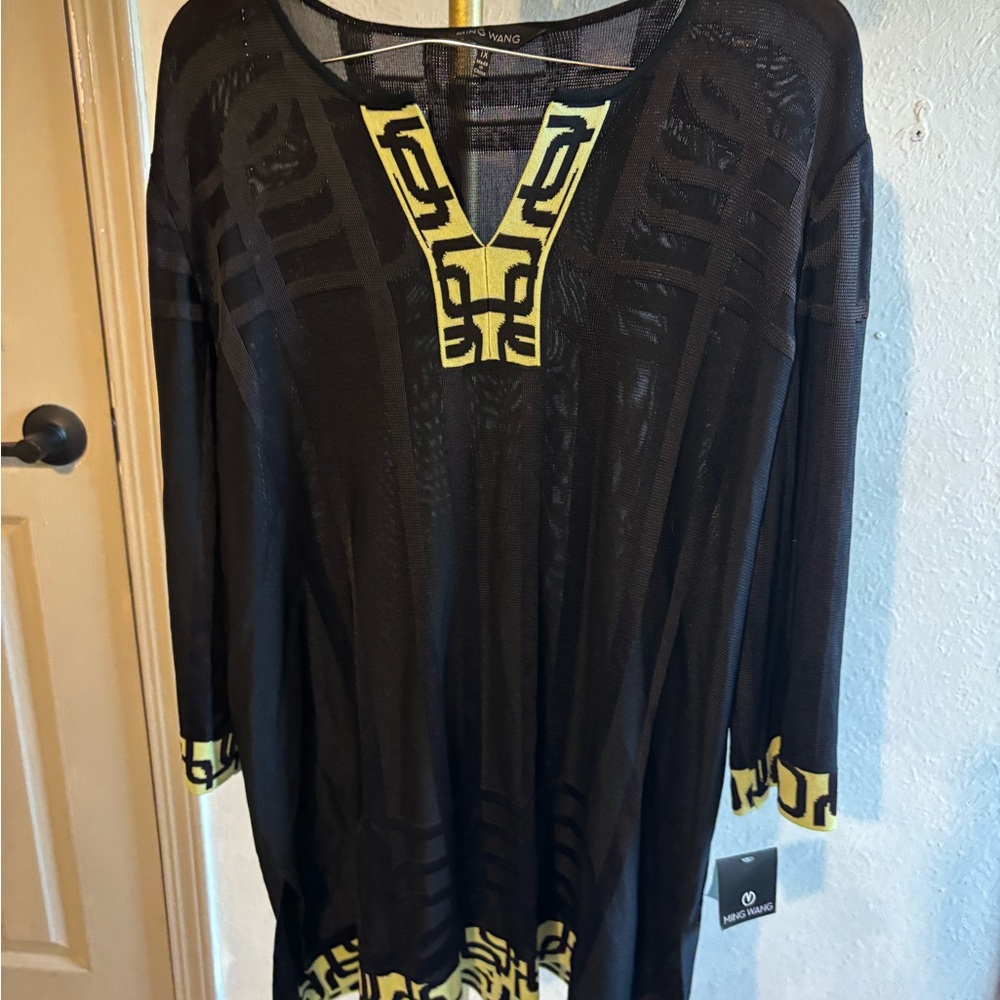 Ming Wang Black Tunic with Yellow Accents